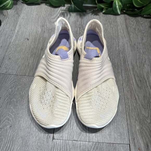 Nike Womens Free RN Flyknit 3.0 Running Trainers Aq5708 Sneakers Shoes Sz 6.5 - Picture 2 of 7